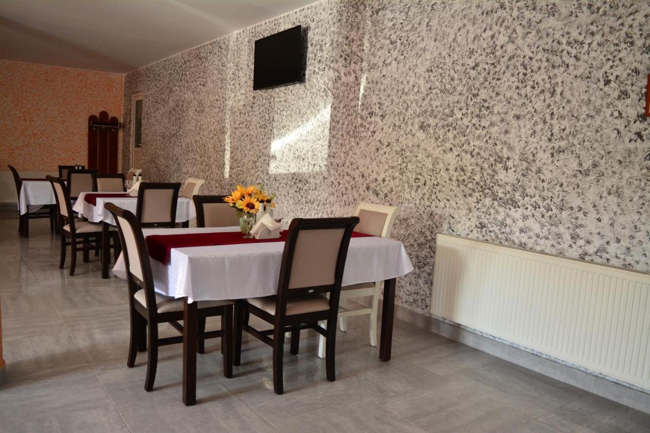 La Mateo Hotel Călimăneşti Buitenkant foto