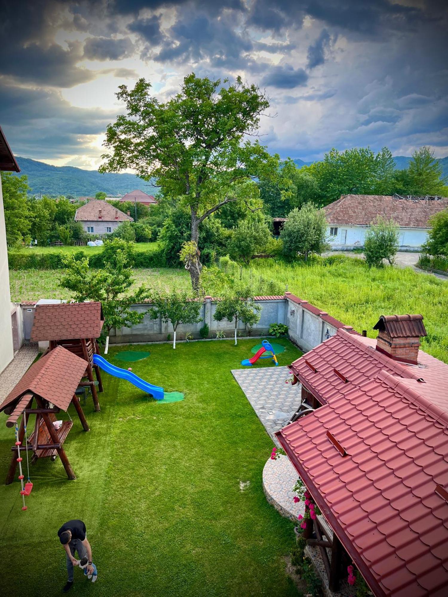 La Mateo Hotel Călimăneşti Buitenkant foto