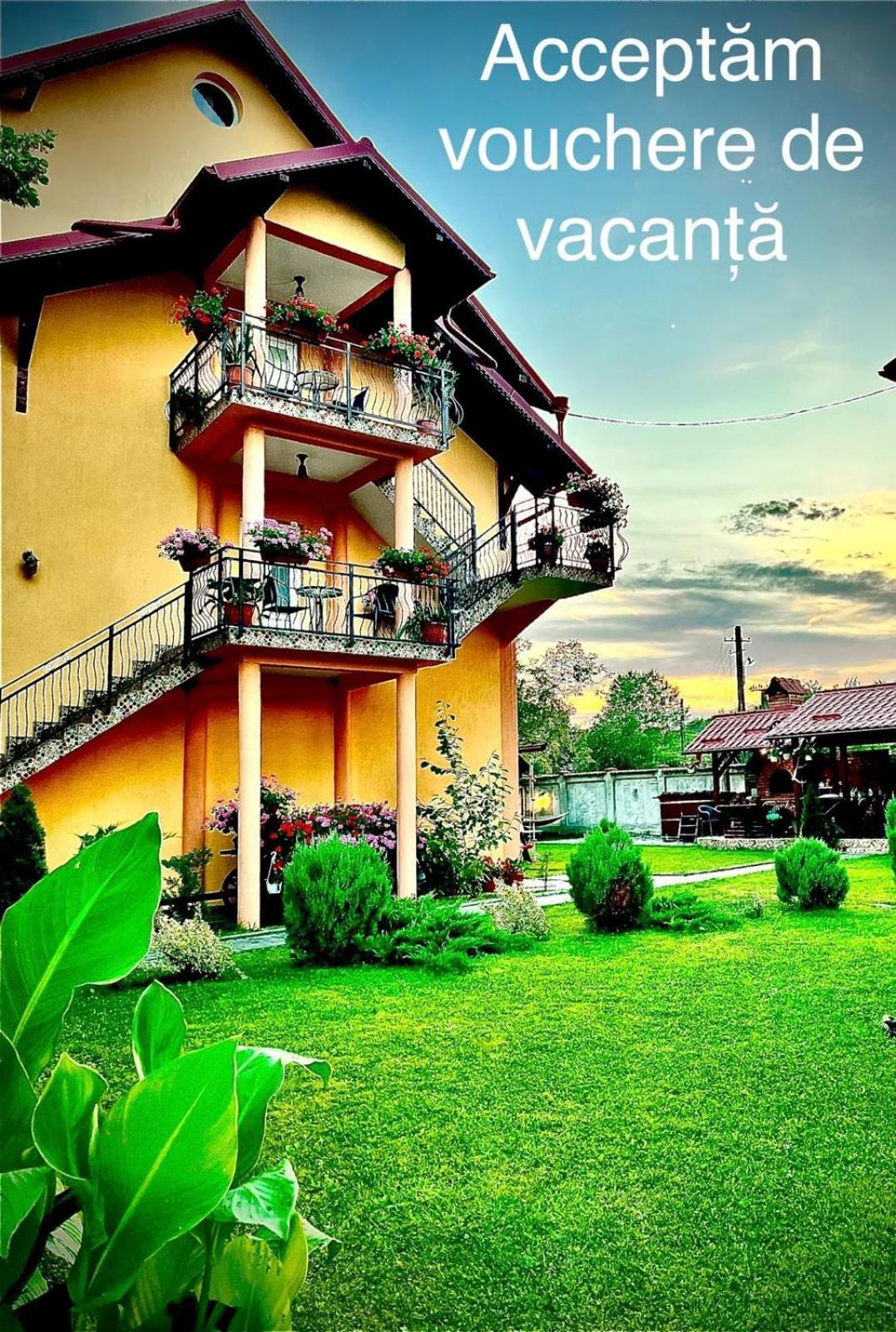 La Mateo Hotel Călimăneşti Buitenkant foto
